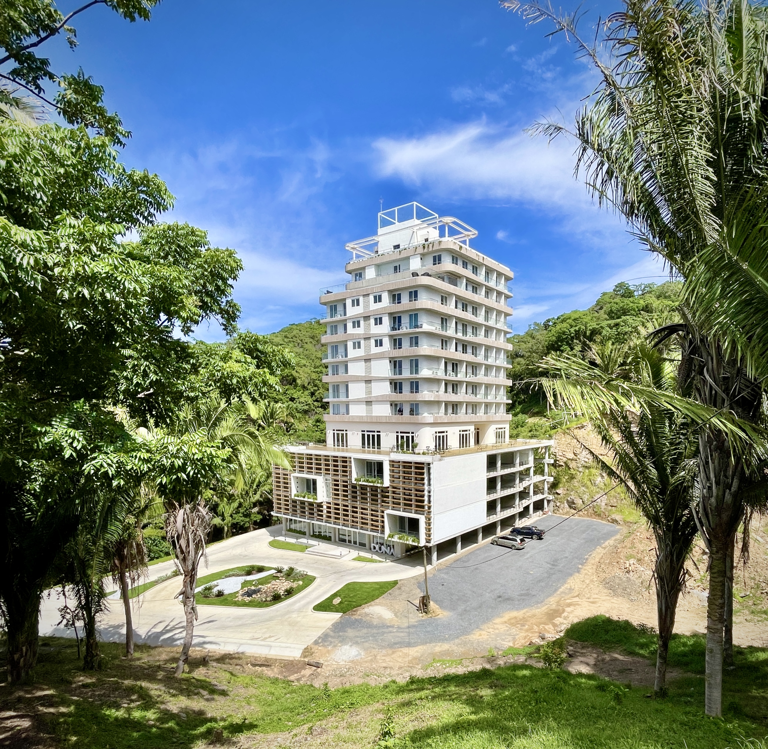 Duna Residences – modern living on Roatán